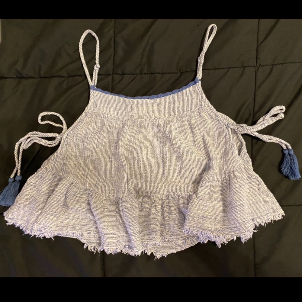 Really cute Aerie flowy shirt!